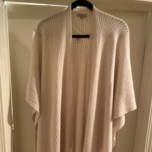 Brand New Loft Poncho - Picture 1 of 3